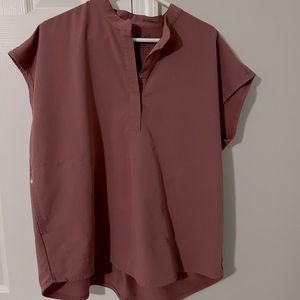 Figs Rafaela Top, size large in Mauve